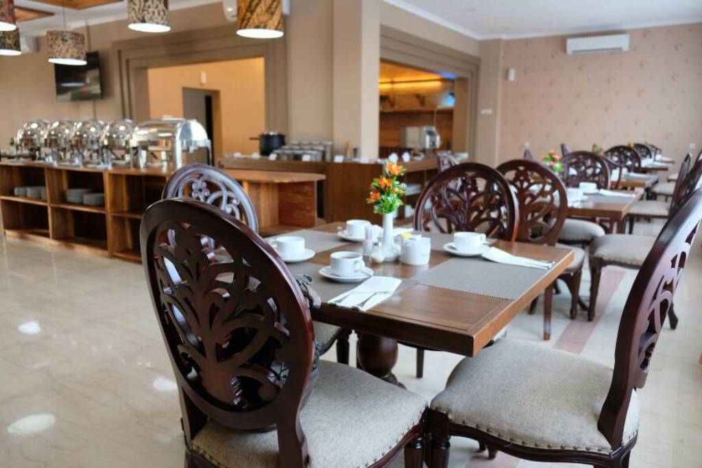 Mexolie Hotel Kebumen photo 4